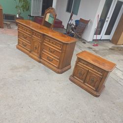Antique Vintage Stanley Dresser & Nightstand With Mirror 