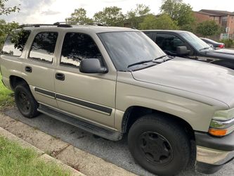 2005 chevy tahoe LOW MILES!!!!