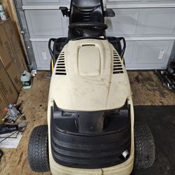Cub Cadet 2550 (Parts Or Repair)