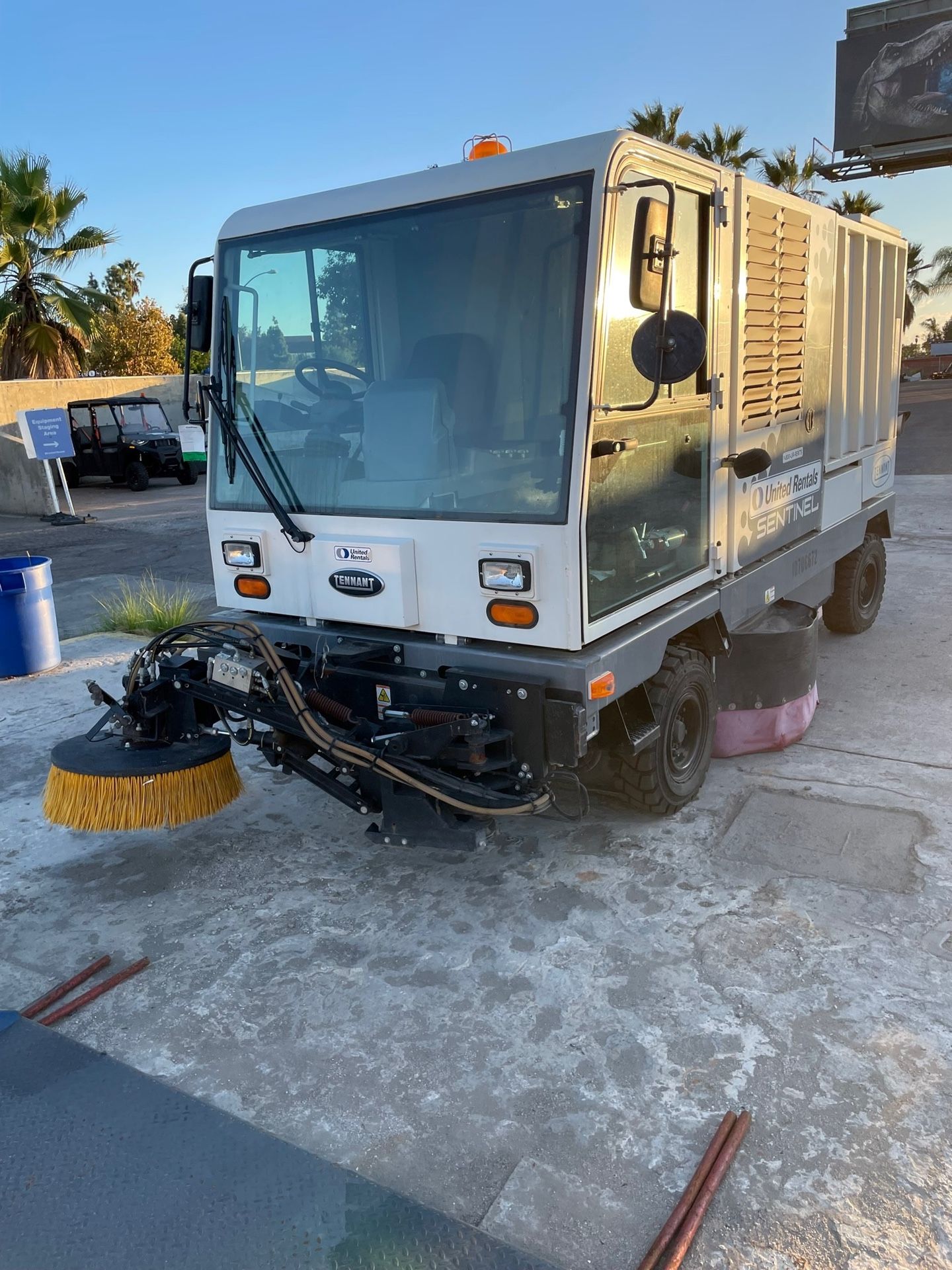 2018 Tennant Sentinel Street Sweeper