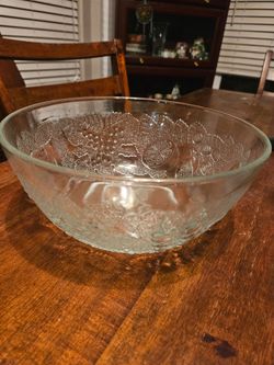 Vintage fruit pattern 9 " bowl