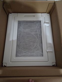 Brand new. LoveTail Baby Gate With Door
4 panels, self standing. 
Price is firm.