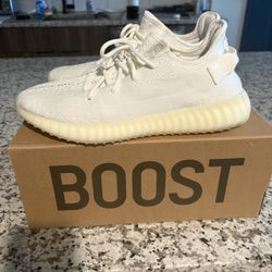 Yeezy Boost 350 V2 Triple White Size 10.5