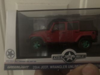 Green light 2014 Jeep Wrangler. Chase edition