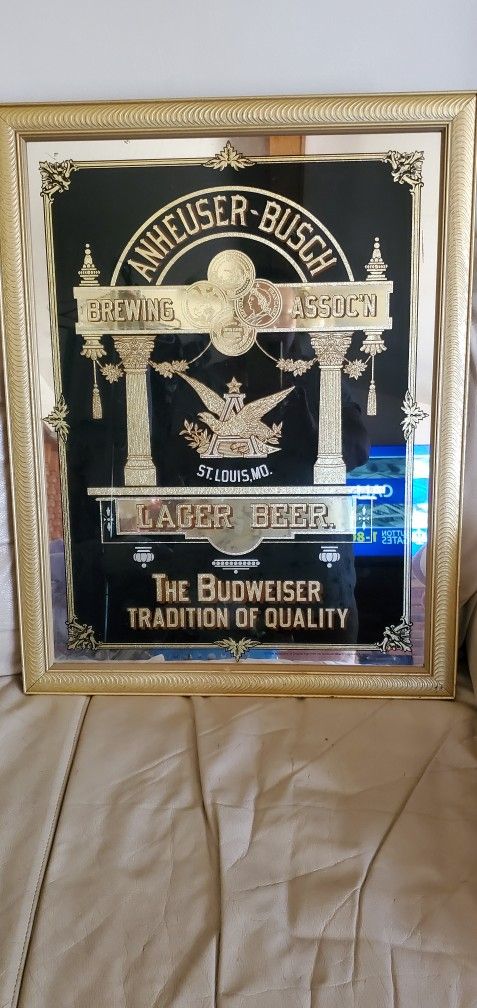 (A Rare) ANHAUSER BUSCH BREWING ASSOC. REVERSE GOLD LIEF GLASS/ MIRROR SIGN ( Era Of 1880s) Read Info