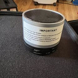AYL Mini Speaker And CSF-S10 Silver Mini Speaker