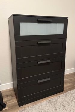 Black 4-Drawer Dresser