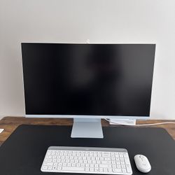 Samsung 32” M8 Monitor