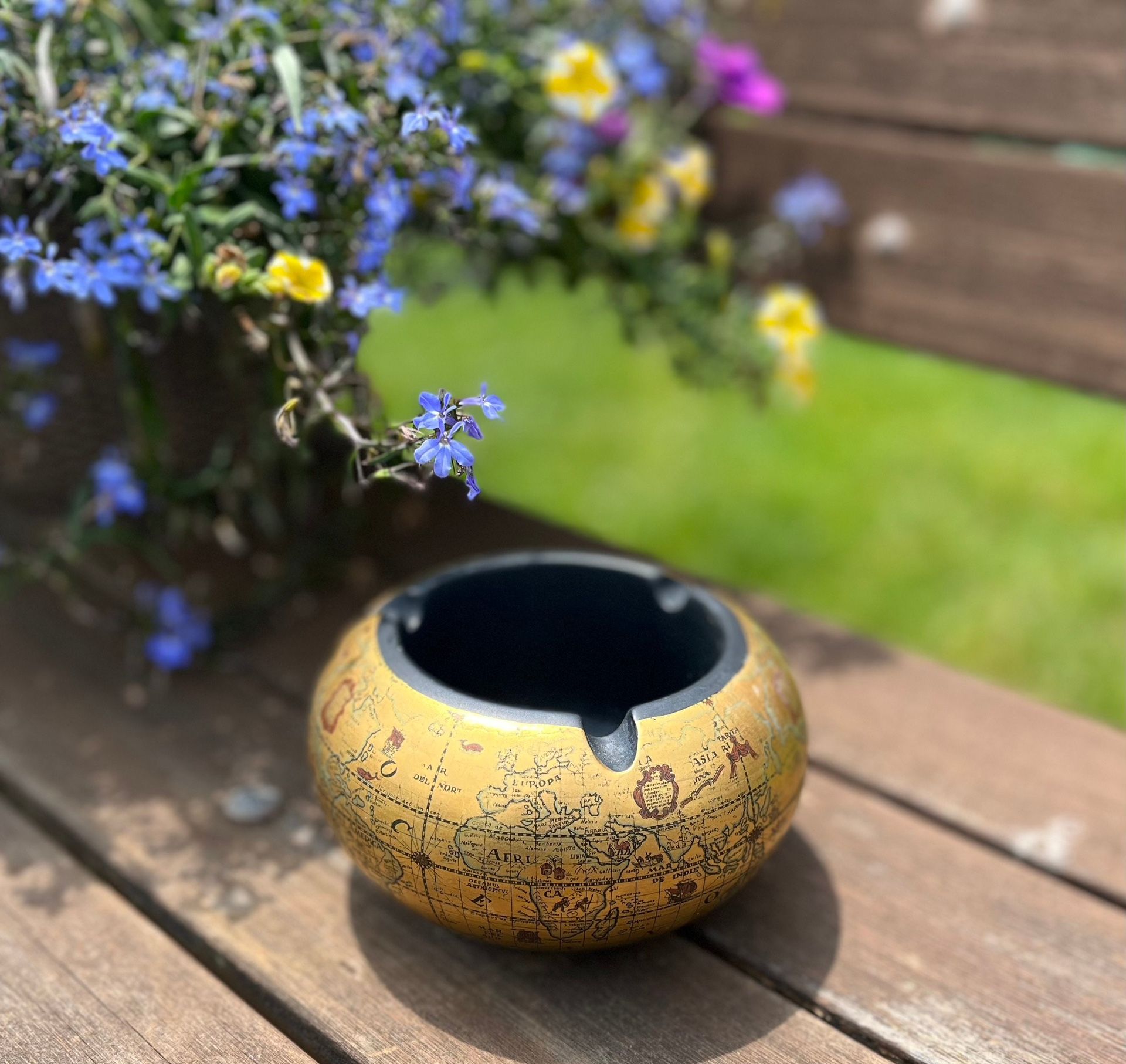 Vintage Italian ashtray | old world globe ashtray | pottery ashtray | handmade | Florentine ashtray | gold globe