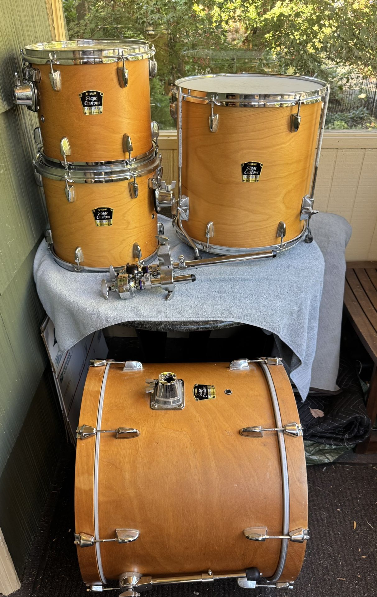 Yamaha Stage Custom Shell pack or Drum Set