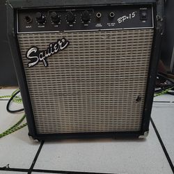 Bass amp Squier BP15
