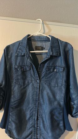 Women’s shirt