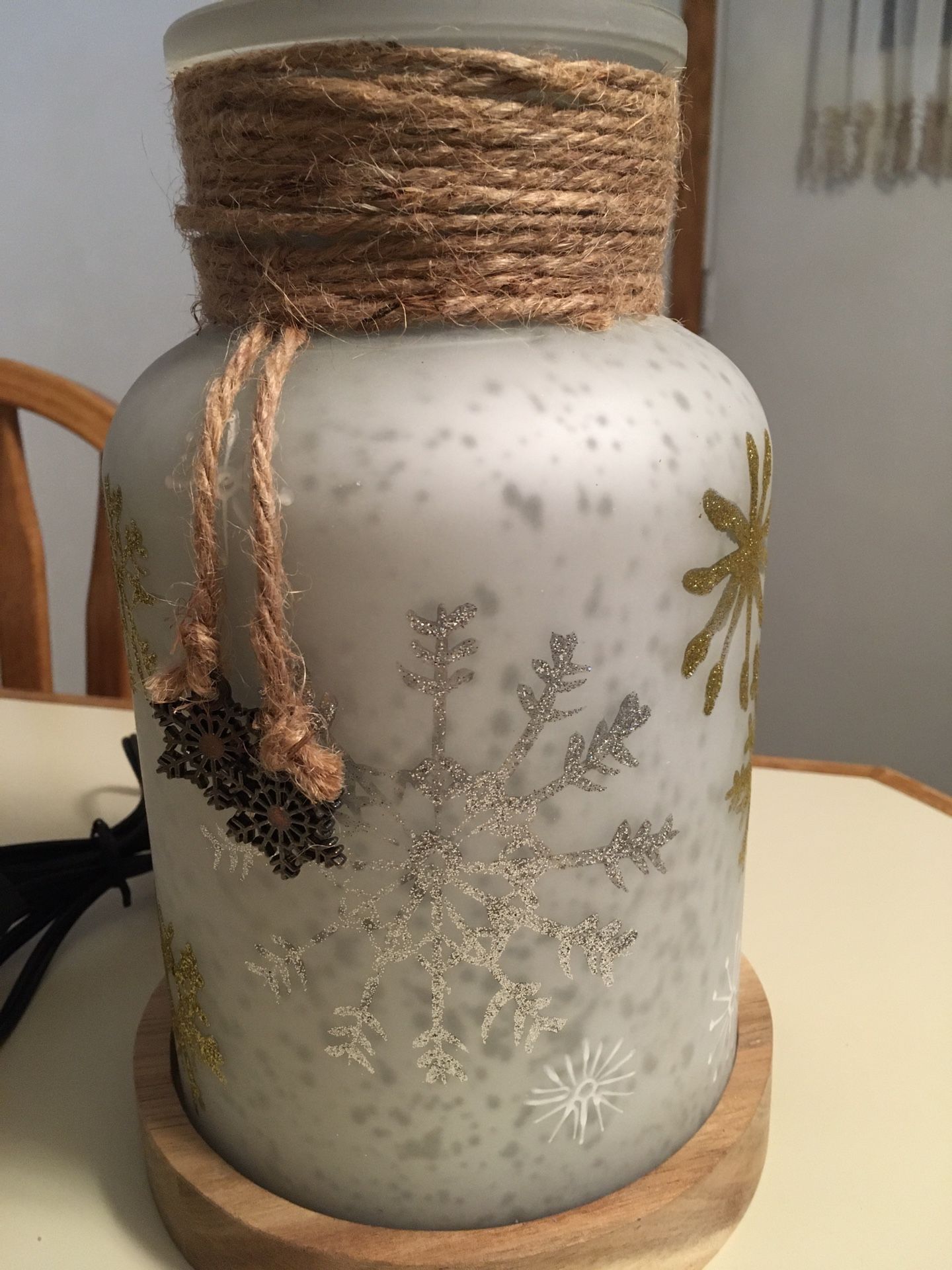 Snowflake Glass Light up