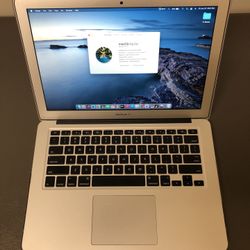 MacBook Air 1.7Ghz i7 8GB 500GB SSD