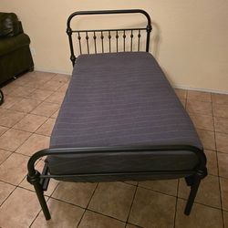Twin bed