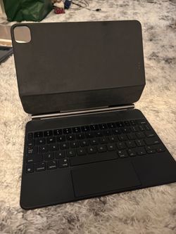 Magic Keyboard for iPad 11 inch (2nd generation)