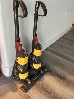 Dyson Kids Toy Vacuum