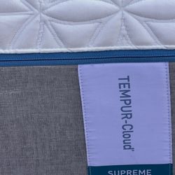 King Mattress And Box Spring Used Good Condition 