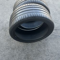 2. Tires. 325. 35. 22. Michelin