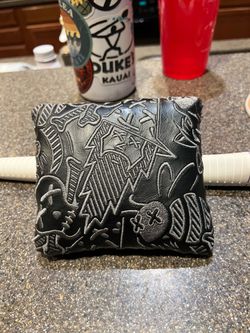 Bettinardi black out poison multi mallet cover.