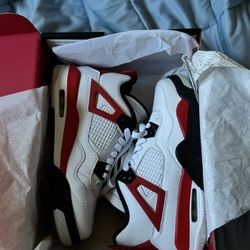Air Jordan 4 Retros Red/Black GS (5.5Y/ 7W)