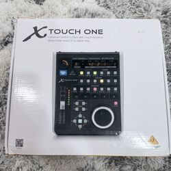 Touch One Universal Control Pad 