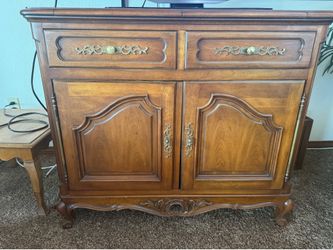 Sideboard