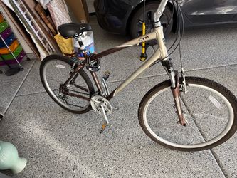 Northrock CTM Bike/bicycle with free Helmet