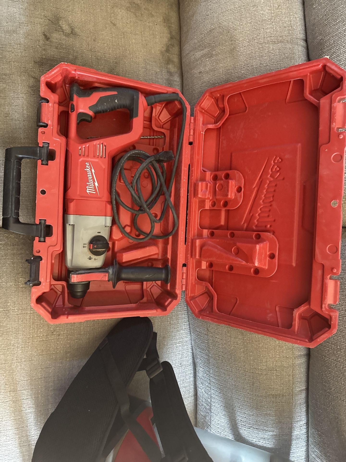 Milwaukee hammer drill