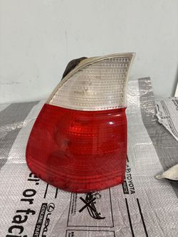 2000’ - 2004’ BMW X5 Left Driver Side Outer Tail light