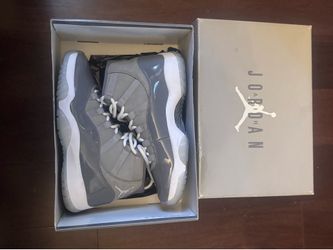 Air Jordan 11 “Cool Grey” Size 9