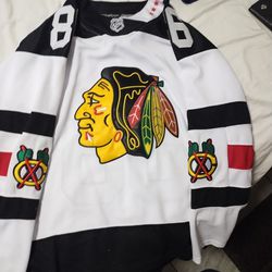 New With Tags Chicago Blackhawks Jersey 