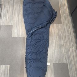 Collectible Vintage "Windy Pass" Sleeping Bag by THE NORTH FACE