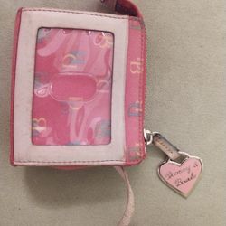 Dooney & Bourke Wallet 