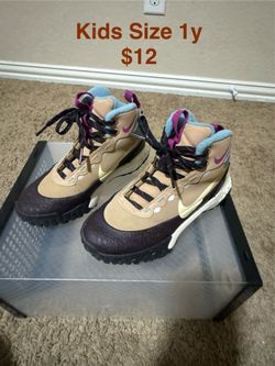 Kids ACG Nike Trail/Hiking shoes/boots. Size 1y