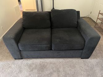 Couch  (loveseat)