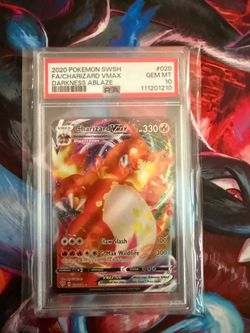 Pokemon FA/Charizard Vmax psa10