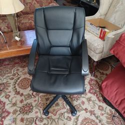 Excellent Condition Office Chair