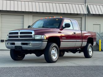 2001 Dodge Ram 2500HD SLT – Standout Pickup Truck
