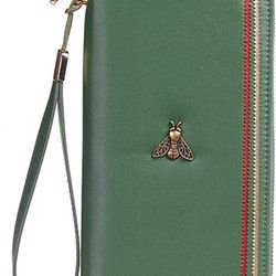 Green Genuine Leather Clutch (Brand New)