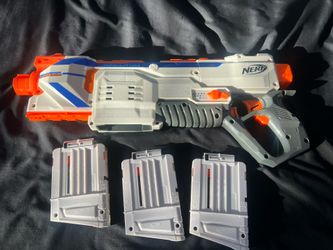 Nerf Regulator Blaster w/ 3 Magazines