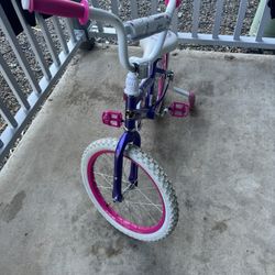 Kids Bike Almost New 