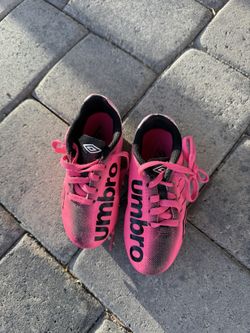 Umbro Soccer cleats 9k