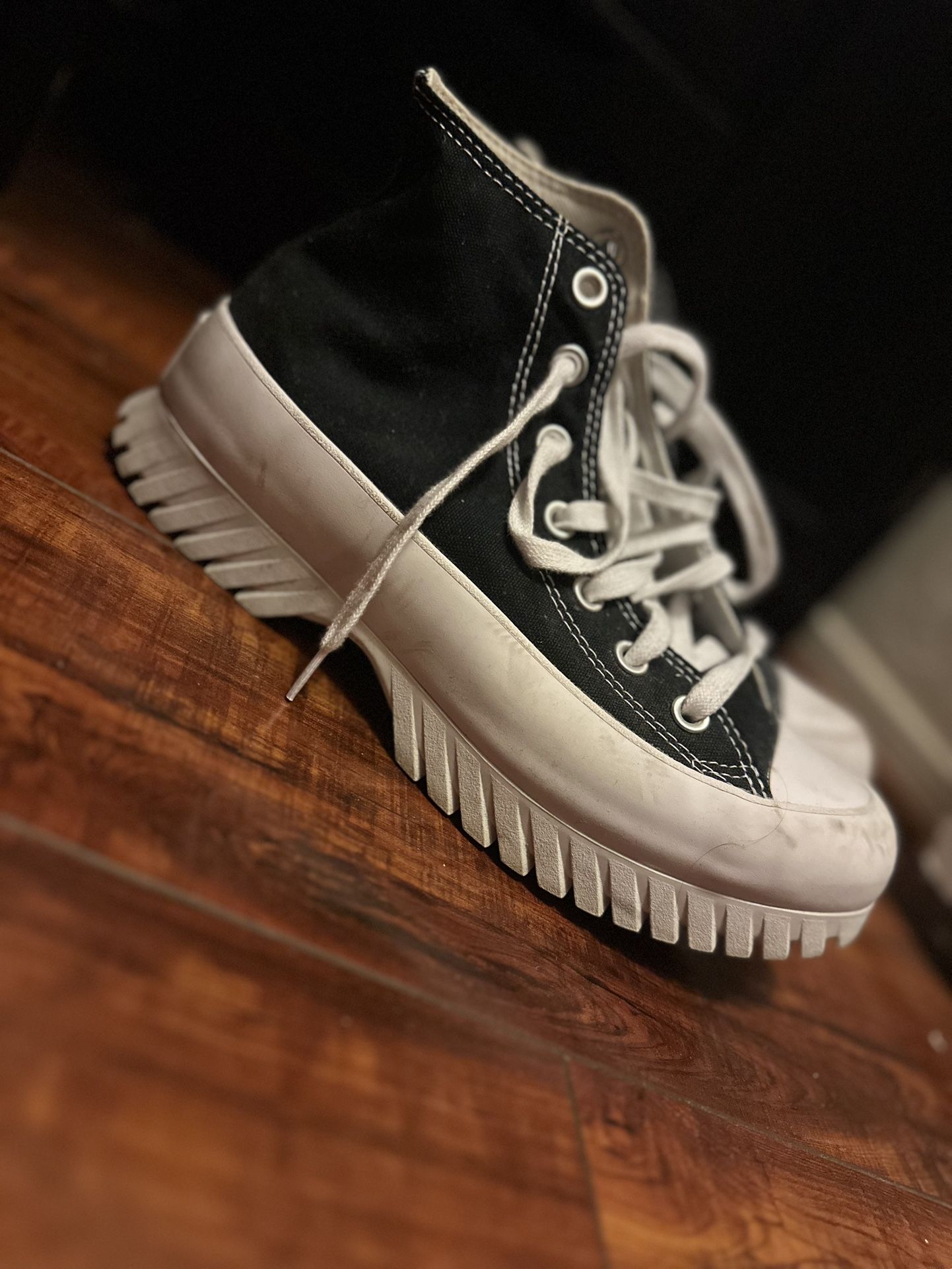 Converse
