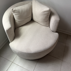 Modern Accent Barrel Chair - Excellent Condition