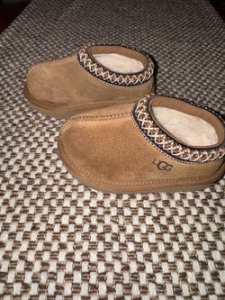 Toddler UGG Tasman Slippers Chestnut Suede Size 6