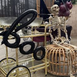 Halloween Decor