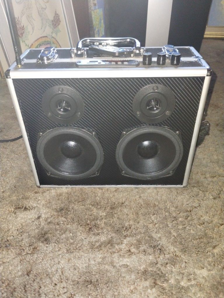 Blue Speaker