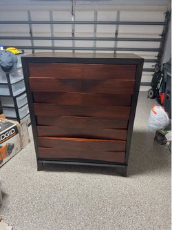Magnussen Urban Safari 4-Drawer Chest / Dresser - Model B1356-10