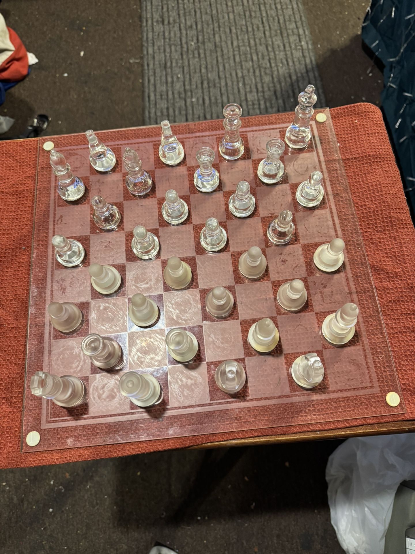 CHESS SET GLASS
